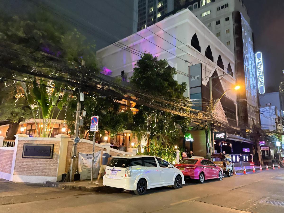 Grand President Apartment Bangkok Exterior photo